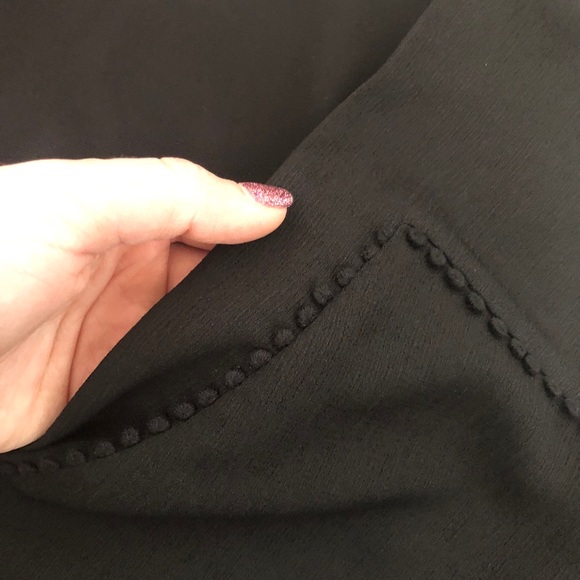 COPPER & ELLA Black cold shoulder cut out blouse - Picture 3 of 5